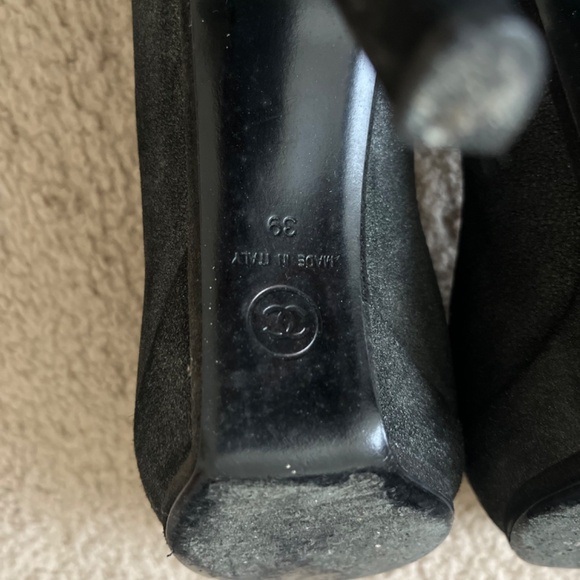 Chanel pump heels with platform - Picture 8 of 10